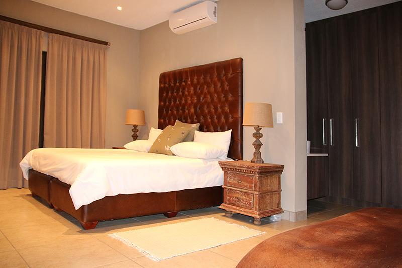 Naankuse Lodge Windhoek Exterior photo
