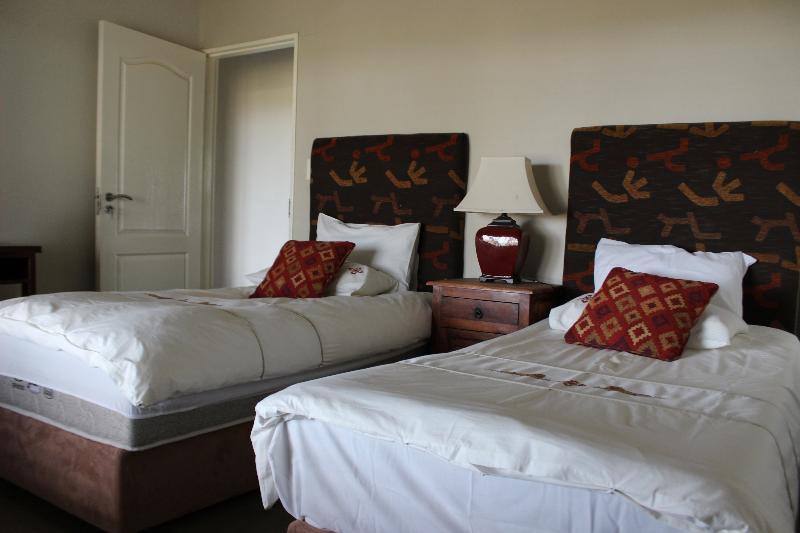 Naankuse Lodge Windhoek Exterior photo